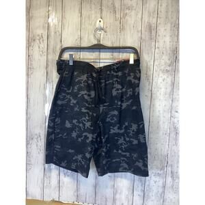 Gradual Men’s Gray Camo Shorts XL 13" Inseam Lightweight NWT